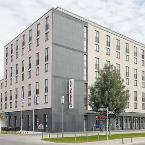 Отель Hampton By Hilton Frankfurt Centre